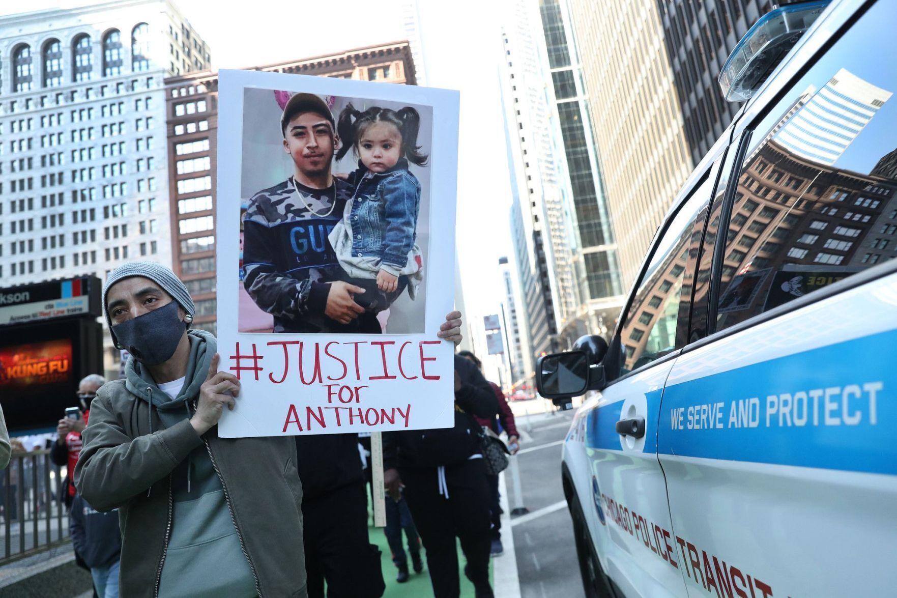 20210428-AMX-US-NEWS-VIDEO-FATAL-CHICAGO-POLICE-SHOOTING-2-TB.jpg